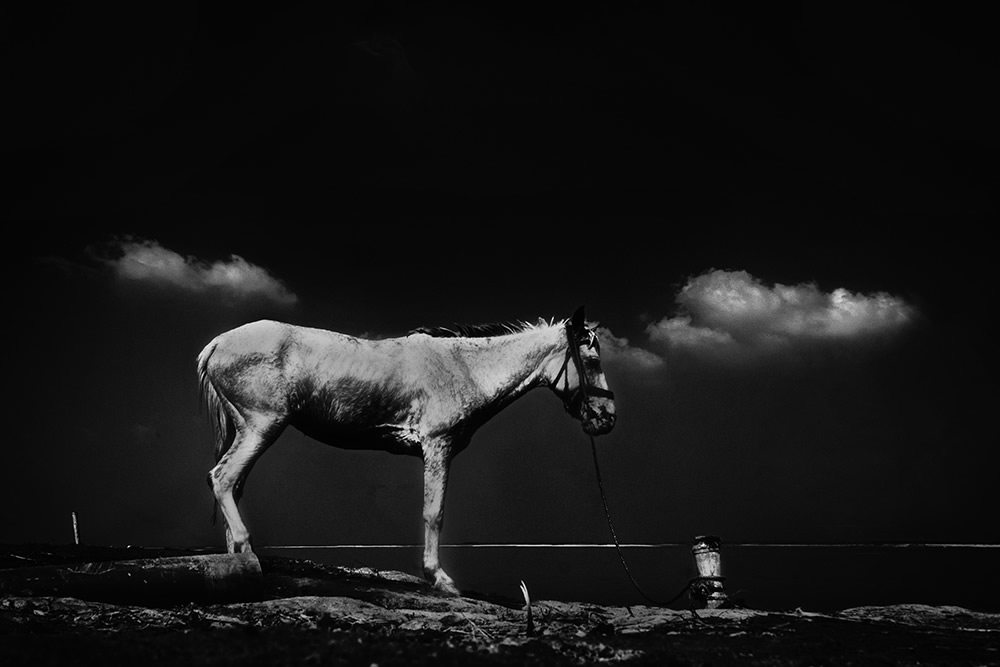 Black and White Street Photography Series By Bangladeshi Photographer Abu Rasel Rony