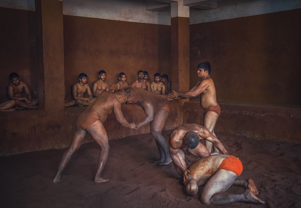 Kushti: The Indian Traditional Wrestling – Photo Series By Dnyaneshwar Prakash Vaidya