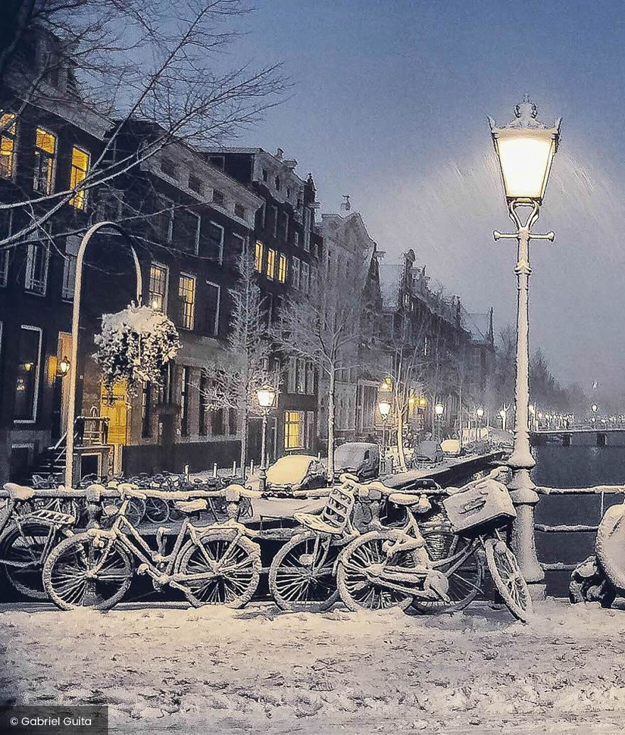 Dutch Photographer Gabriel Guita Beautifully Captured Amsterdam Covered By Heavy Snow