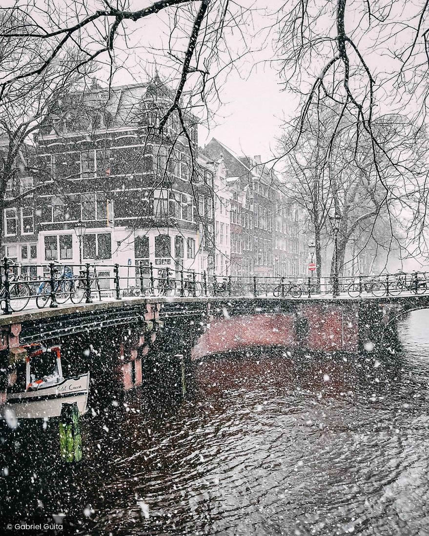 Dutch Photographer Gabriel Guita Beautifully Captured Amsterdam Covered By Heavy Snow