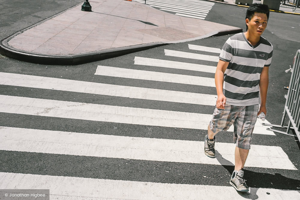 Interview With New York Street Photographer Jonathan Higbee