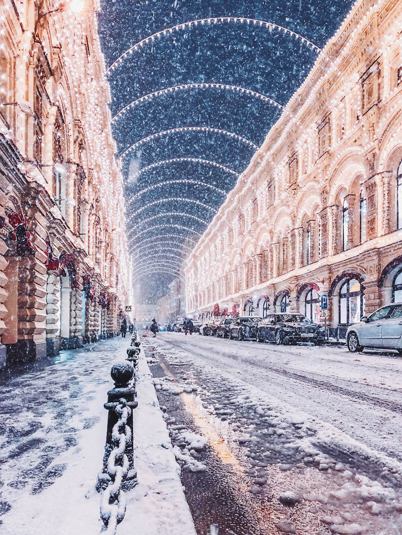 Russian Photographer Kristina Makeeva Beautifully Captured Moscow During Snowfall