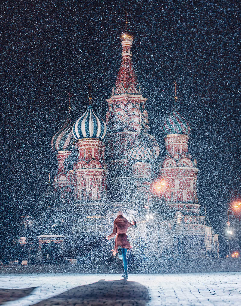 Russian Photographer Kristina Makeeva Beautifully Captured Moscow During Snowfall