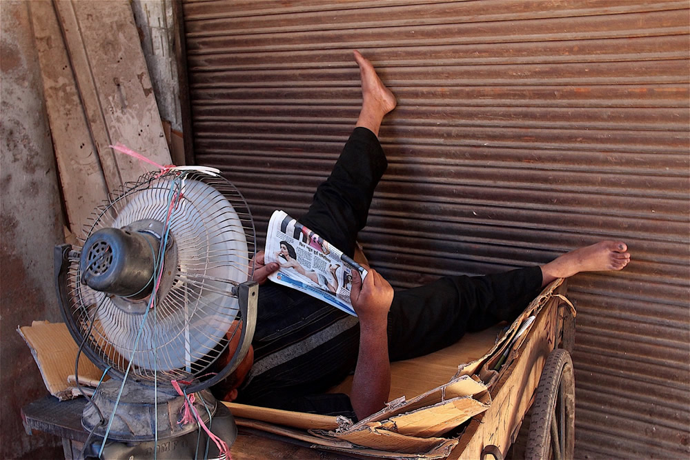 Old Delhi: Life In A Chaotic Heritage - Photo Series By Aniruddha Guha Sarkar