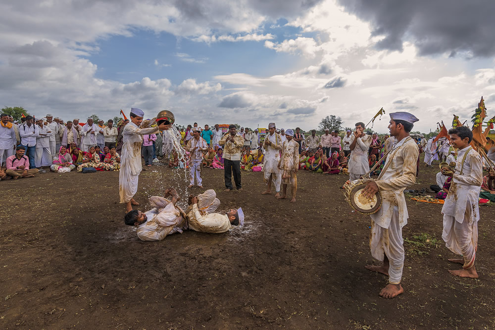 ​Palkhi Festival: Photo Series By Indian Photographer Dnyaneshwar Prakash Vaidya