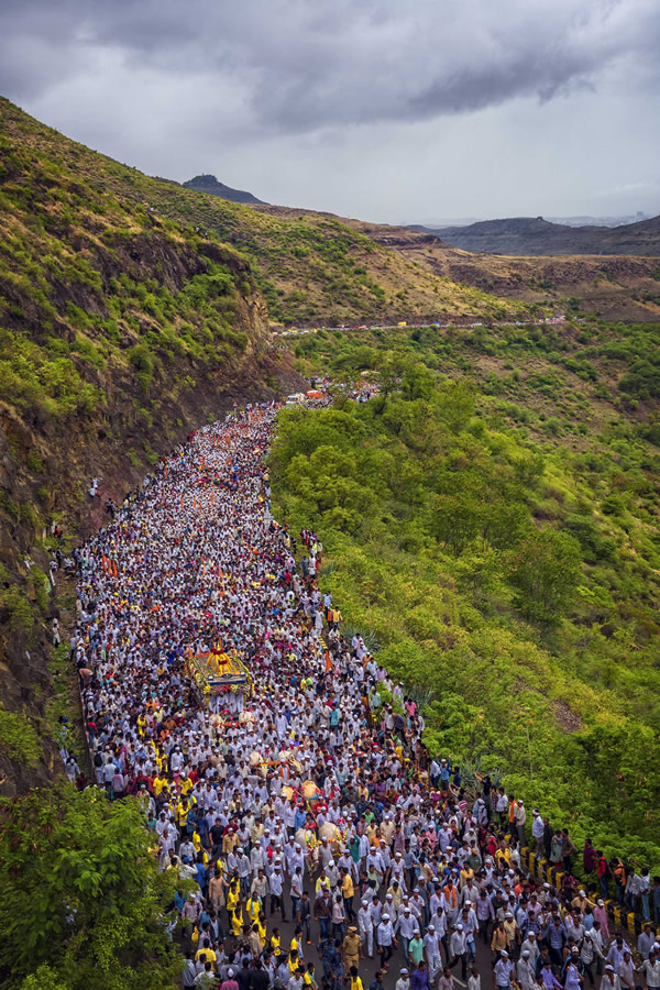 ​Palkhi Festival: Photo Series By Indian Photographer Dnyaneshwar Prakash Vaidya