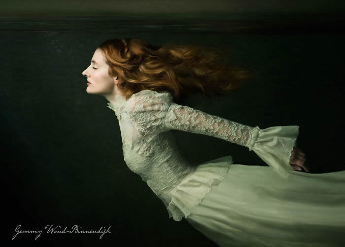 Dutch Photographer Gemmy Woud-Binnendijk Shoots Portraits In the Style Of Classic Paintings