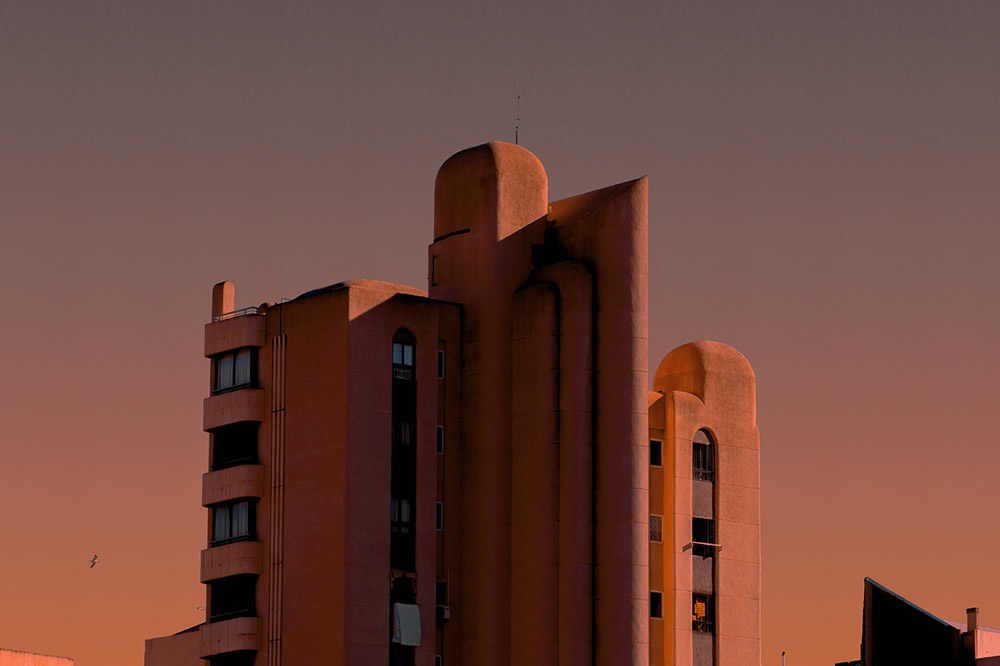 Stunning Alien Architecture Captured By Spanish Photographer Al Mefer