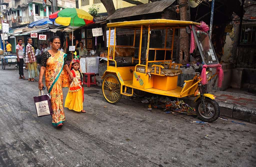 Kumari Puja: Worship Of Unmarried Teenage Girl As Goddess - Photo Series By Avishek Das