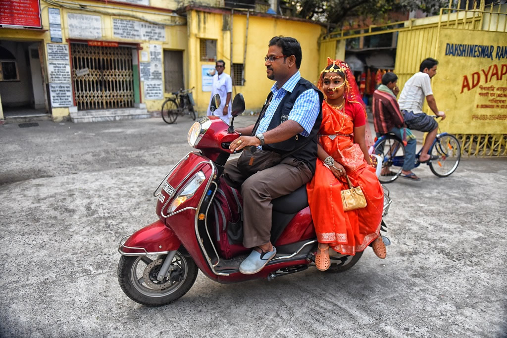 Kumari Puja: Worship Of Unmarried Teenage Girl As Goddess - Photo Series By Avishek Das