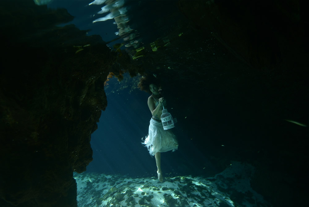 Nereides: Under Water Documentary Photography By Lianne Strik