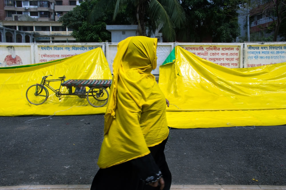 Interview With Bangladeshi Street Photographer Sohail Bin Mohammad