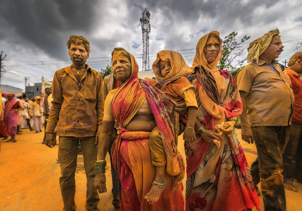 Halidi Festival: Colorful Photo Series By Indian Photographer Dnyaneshwar Prakash Vaidya