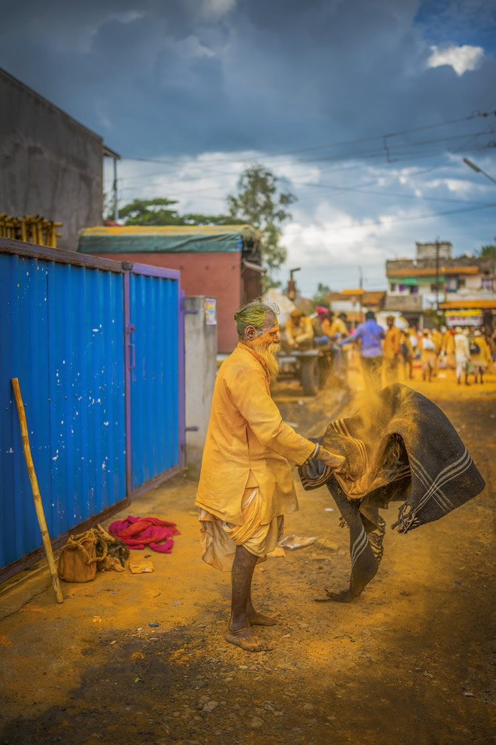 Halidi Festival: Colorful Photo Series By Indian Photographer Dnyaneshwar Prakash Vaidya