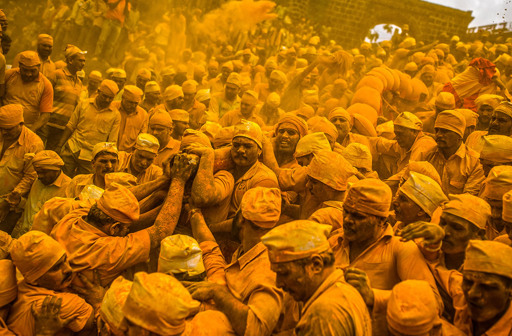 Jejuri - Somvati Amavasya Festival: Photo Story By Indian Photographer Mahesh Lonkar