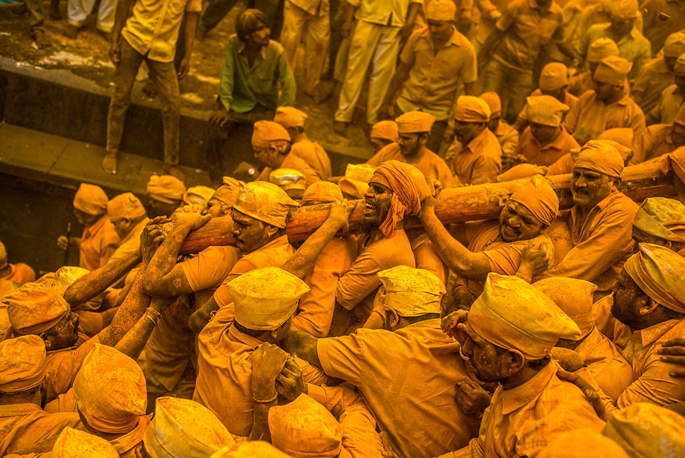 Jejuri - Somvati Amavasya Festival: Photo Story By Indian Photographer Mahesh Lonkar