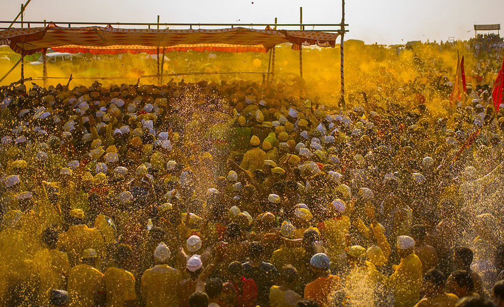 Jejuri - Somvati Amavasya Festival: Photo Story By Indian Photographer Mahesh Lonkar