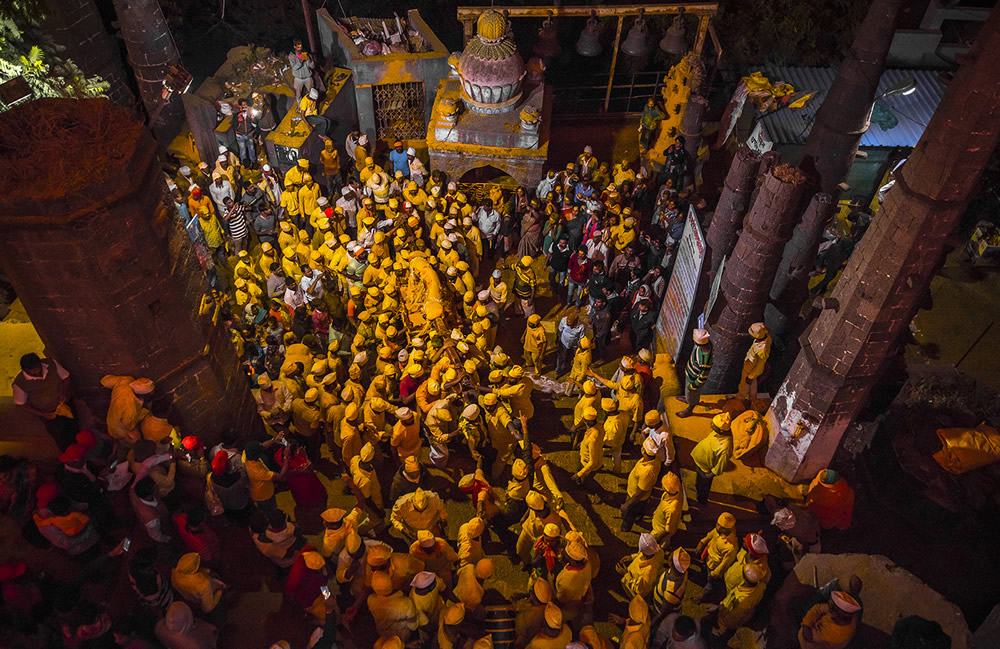 Jejuri - Somvati Amavasya Festival: Photo Story By Indian Photographer Mahesh Lonkar