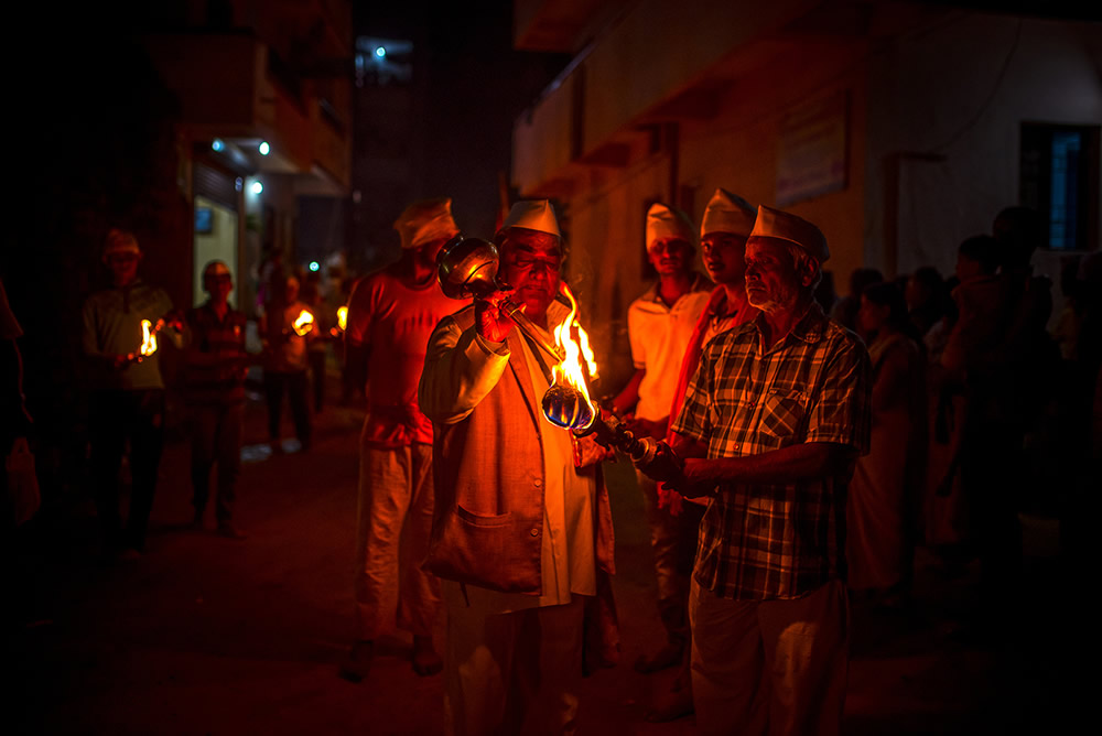 Jejuri - Somvati Amavasya Festival: Photo Story By Indian Photographer Mahesh Lonkar