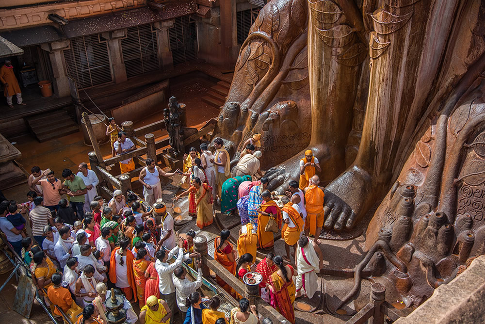 Mahamastakabhisheka at Shravanabelagola: Beautiful Photo Series By Shreenivasa Yenni