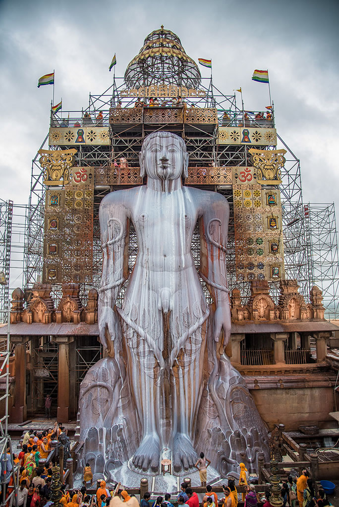 Mahamastakabhisheka at Shravanabelagola: Beautiful Photo Series By Shreenivasa Yenni