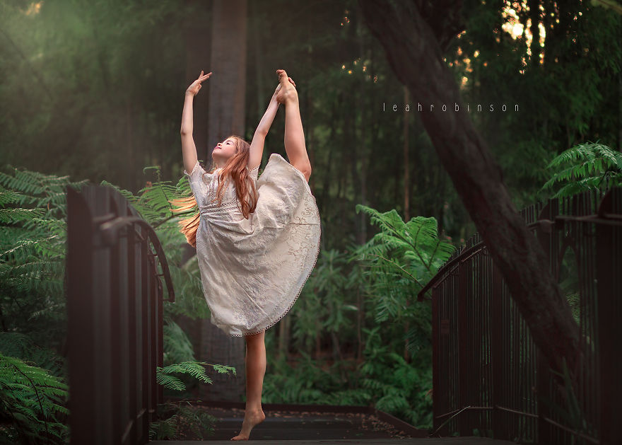 Incredible Photographs Of Young Dancers In Nature By Australian Photographer Leah Robinson