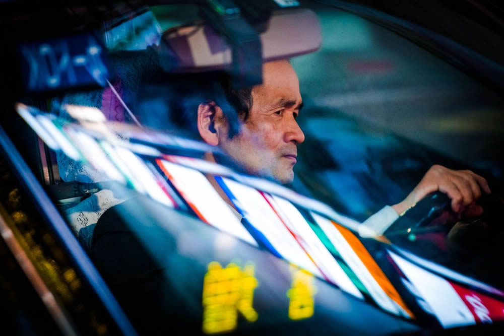 Photographer Oleg Tolstoy Stunningly Captured Tokyos Nighttime Taxi Drivers