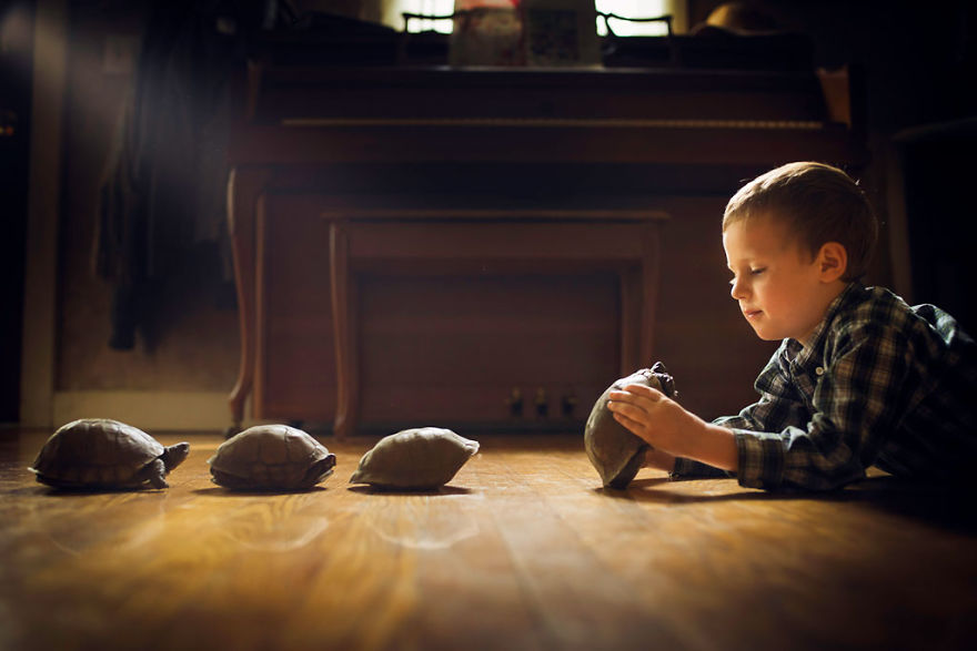 Most Beautiful Photos Of Kids And Barnyard Animals By Phillip Haumesser