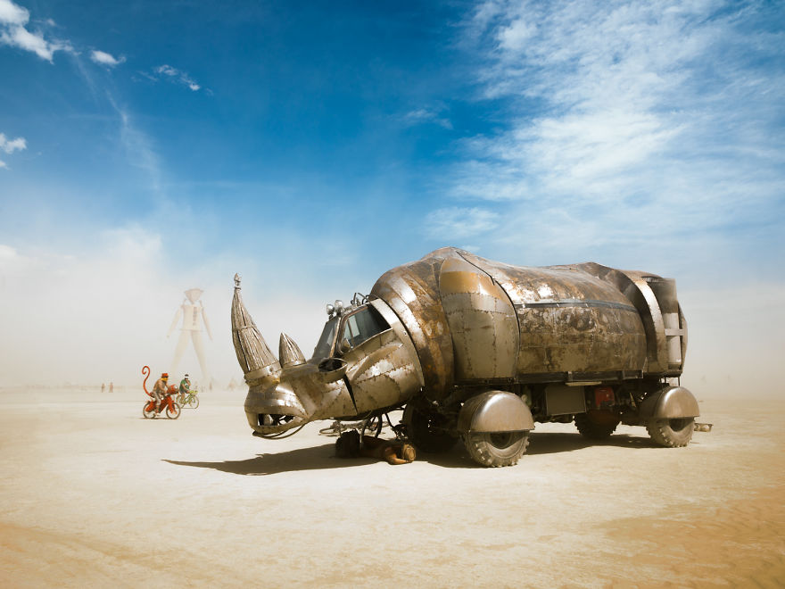 Photographer Philip Volkers Beautifully Captured Decade Of Photographs From Burning Man