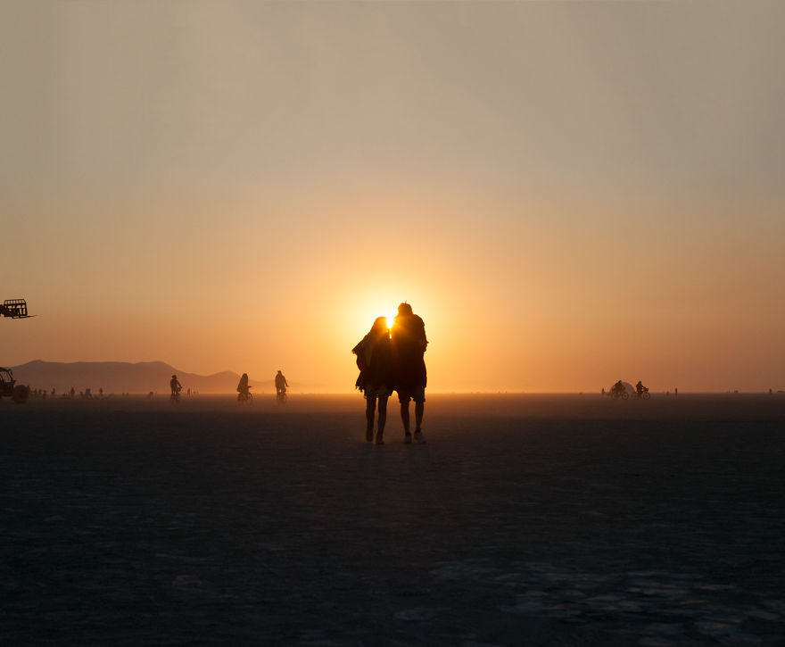 Photographer Philip Volkers Beautifully Captured Decade Of Photographs From Burning Man