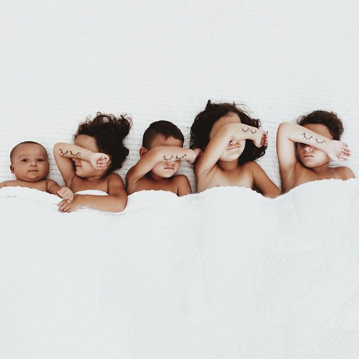 Beautiful Mom Brenda Stearns Captured Her 5 Kids In A Creative Way