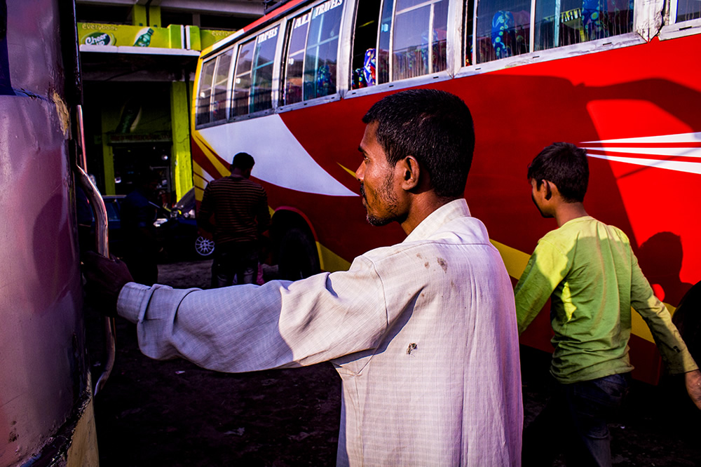 Amazing Interview With Bangladeshi Street Photographer Ab Rashid