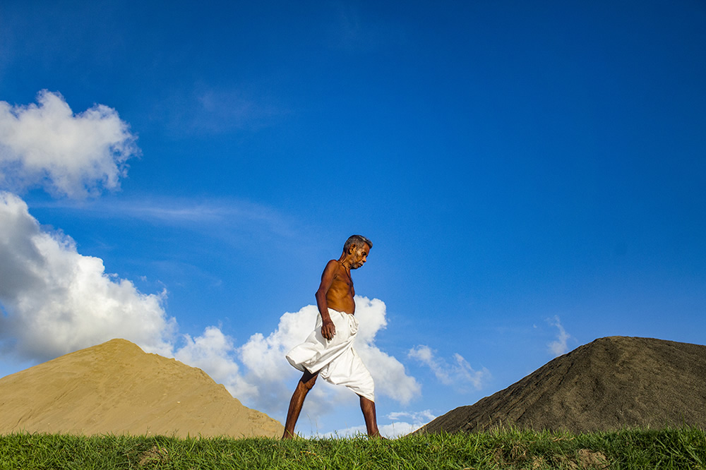 Amazing Interview With Bangladeshi Street Photographer Ab Rashid