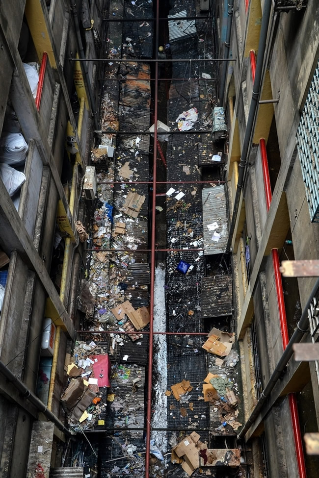 Inferno: Kolkata Bagree Market Fire - Photo Series By Debarshi Mukherjee