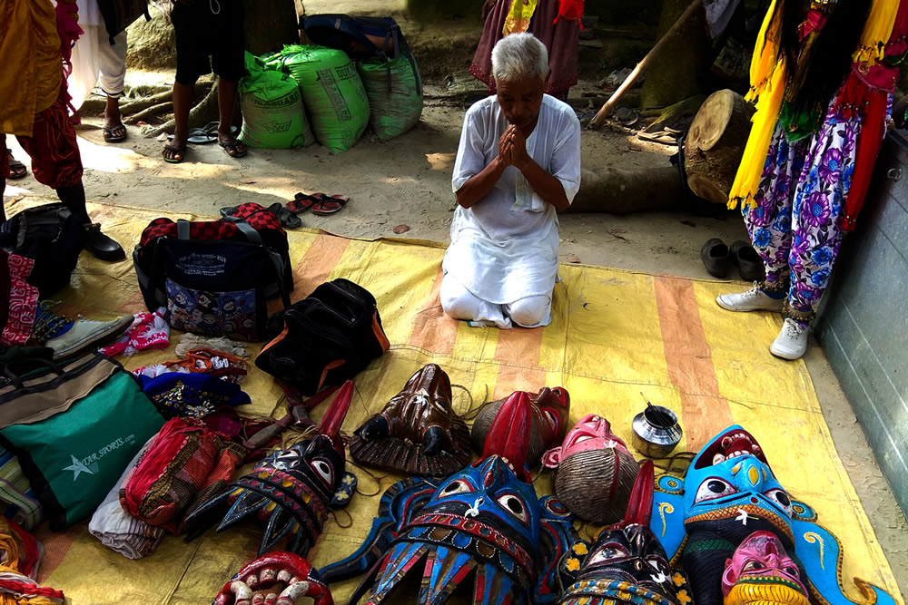 Gomira Dance: Photo Series By Indian Photographer Nilanjan Ray