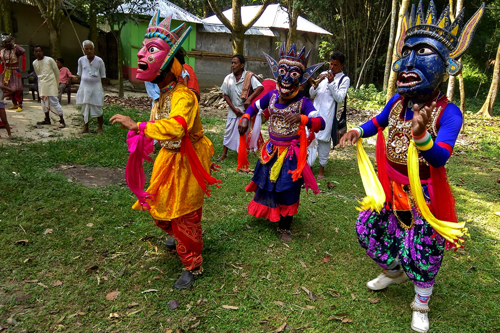 Gomira Dance: Photo Series By Indian Photographer Nilanjan Ray