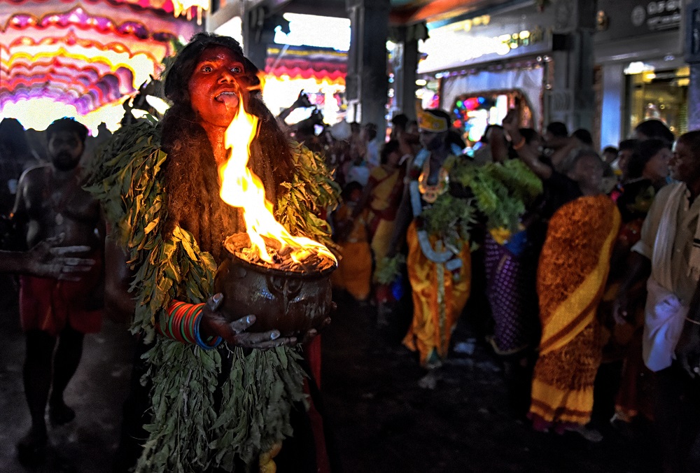 Expressive Dasara Festival At Kulasekharapatnam By Avishek Das