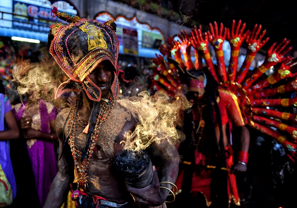 Expressive Dasara Festival At Kulasekharapatnam By Avishek Das