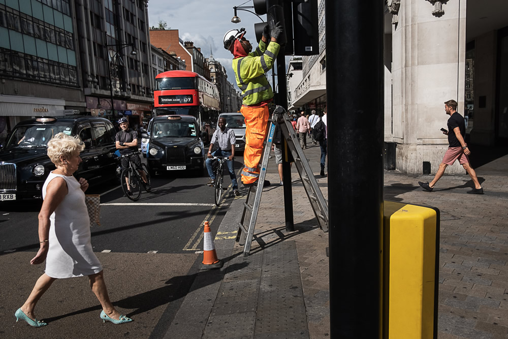 A Few Days In London 2018: Street Photography Series By Gabi Ben Avraham