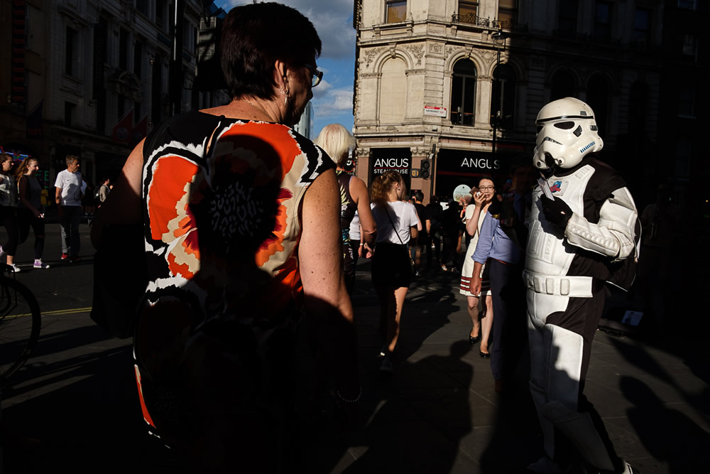 A Few Days In London 2018: Street Photography Series By Gabi Ben Avraham