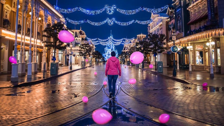 First Contact: Surreal Balloon Photography By Clement Guegan