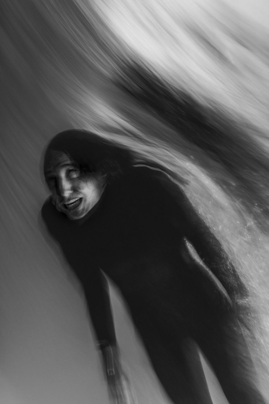 Australian Photographer Trent Mitchell Photographed Ghostlike Portraits Of Bodysurfers