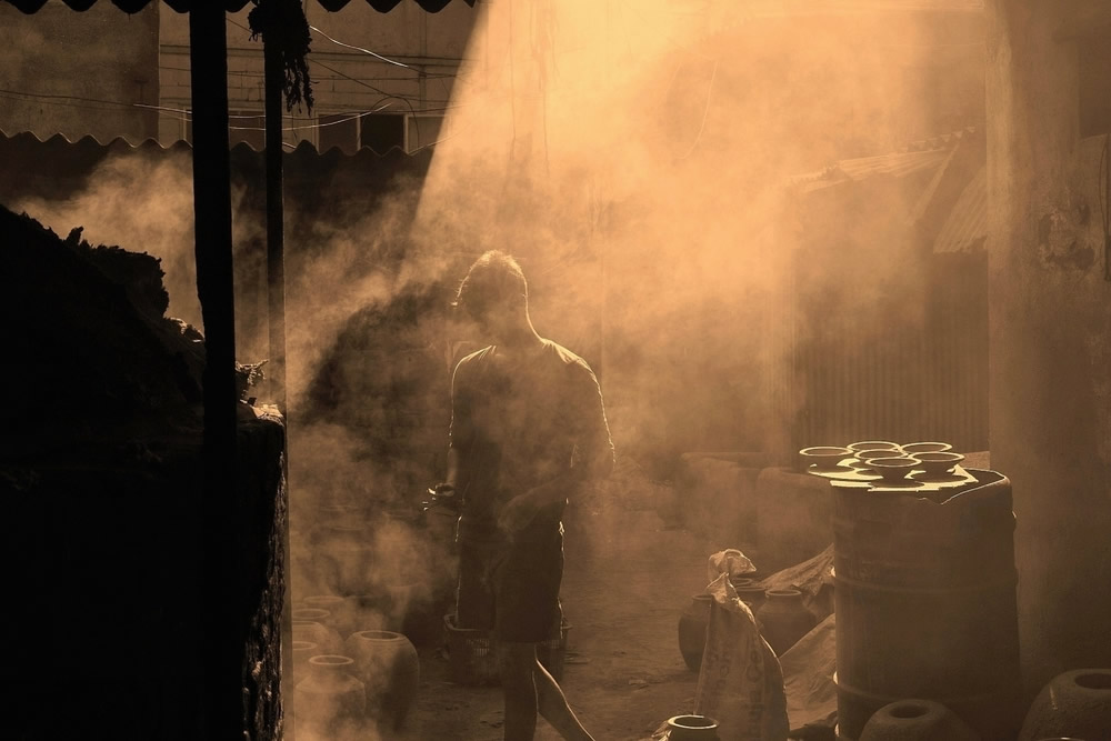 Kumbharwada - The City Of Lamps In Dharavi: Photo Series By Rahul Machigar