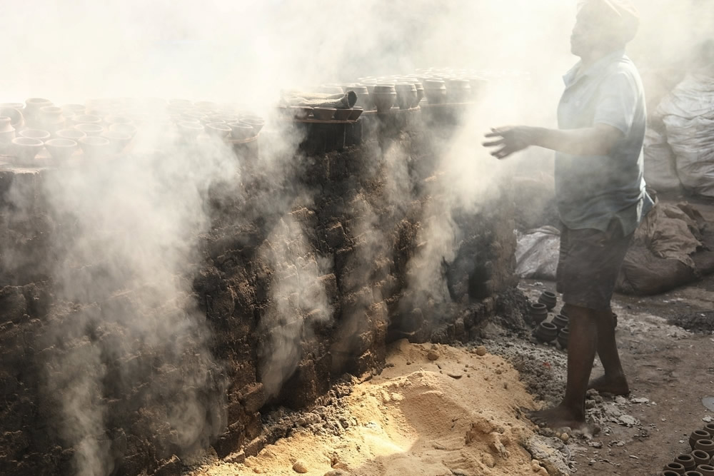 Kumbharwada - The City Of Lamps In Dharavi: Photo Series By Rahul Machigar