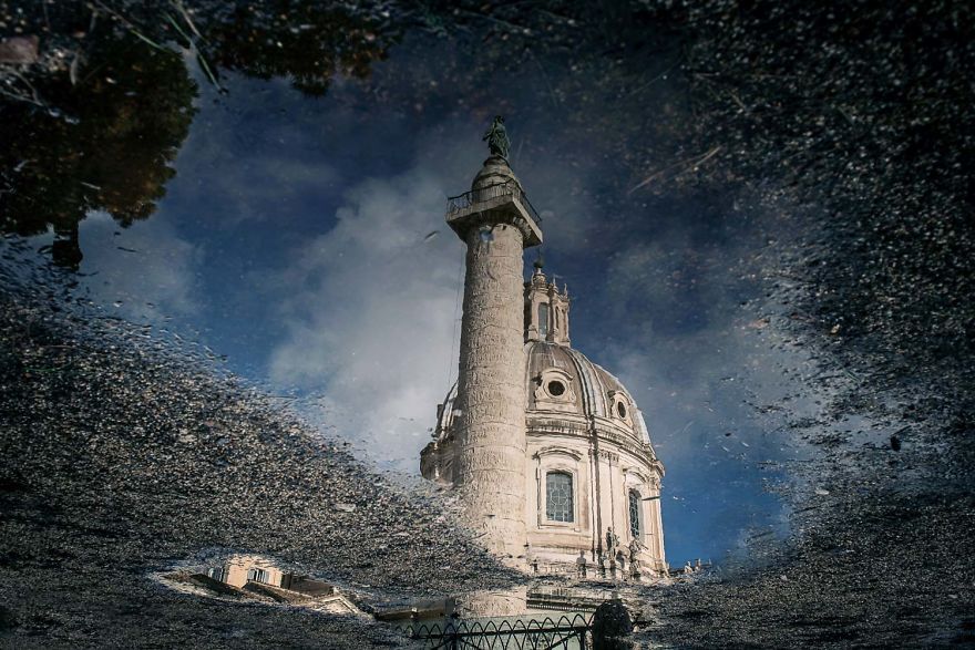 Photographer Sebastian Luczywo Captured The Ancient Beauty Of Rome In The Rain