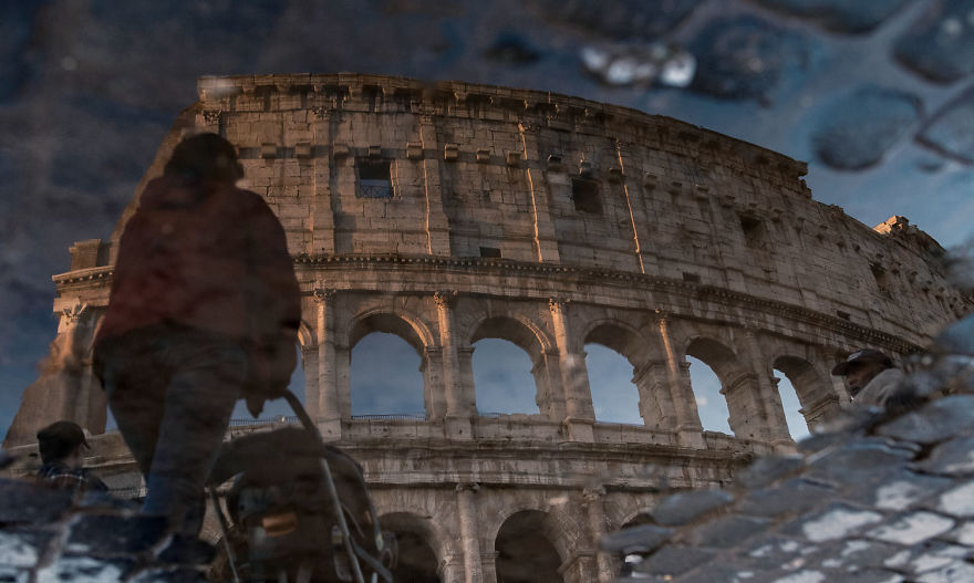 Photographer Sebastian Luczywo Captured The Ancient Beauty Of Rome In The Rain