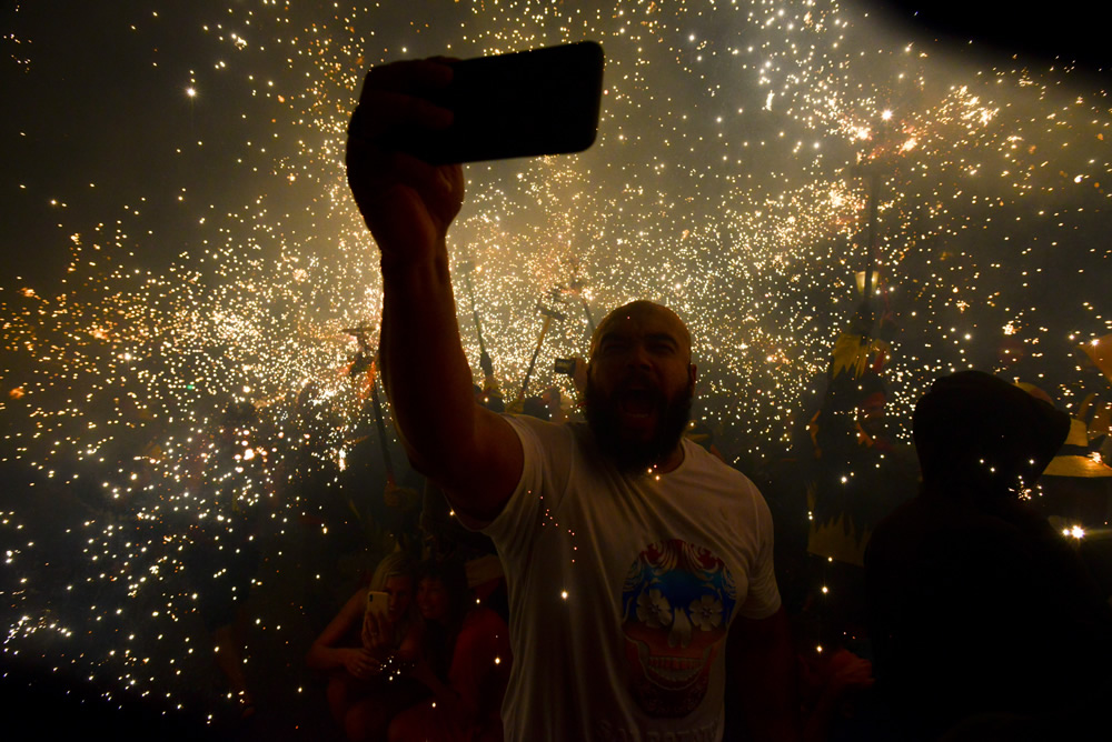 Dance Of The Demons: Photo Series By Sergi Escribano