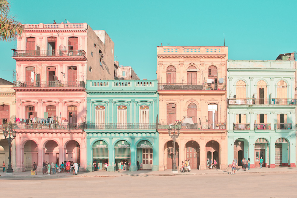 Dreamy Havana Streets: Photography Series By Helene Havard