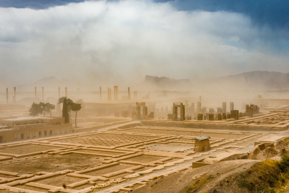 Persepolis (Takht-e-Jamshid): Photo Series About Ancient City By Karapet Karo Sahakyan