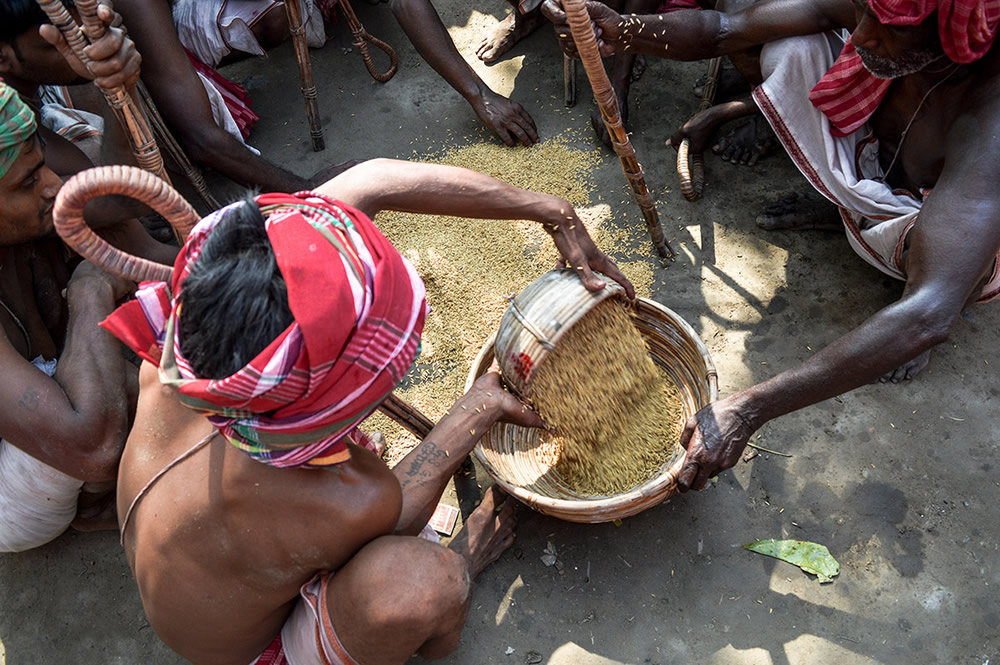 At The Peak Of Devotion: Photo Series By Soumyabrata Roy